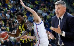 (ÖZET) Fenerbahçe Beko – Anadolu Efes maç sonucu: 86-72 | Derbide kazanan Fenerbahçe!